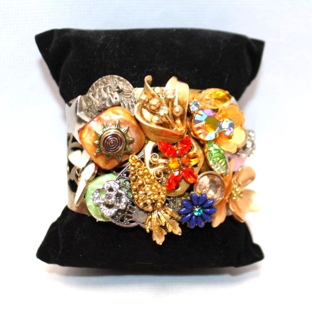 Copper Cuff with Abstract Jewelry Design - Picture 2 of 14